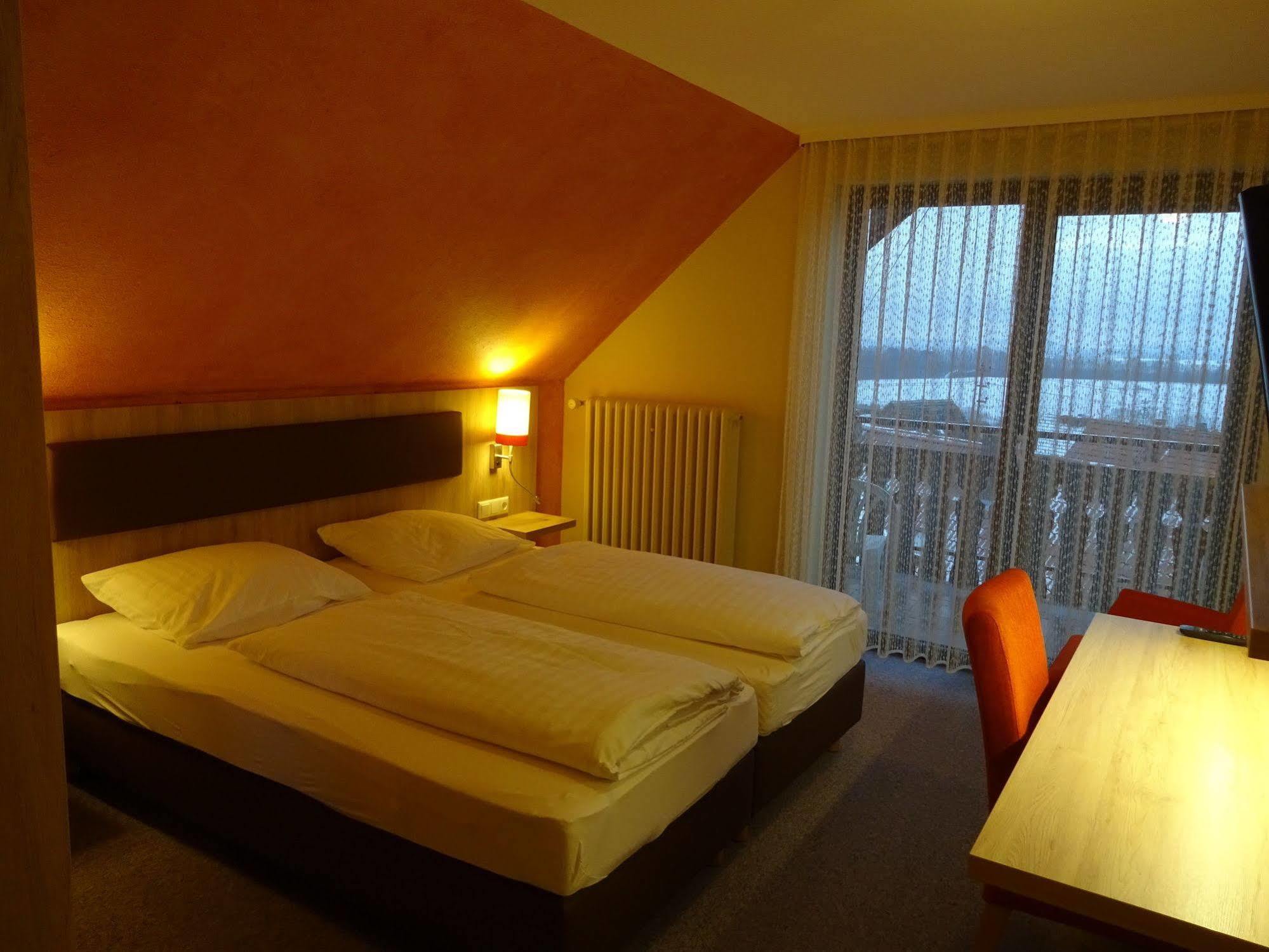 Gasthof Hotel Zum Ross Wertheim Exteriér fotografie