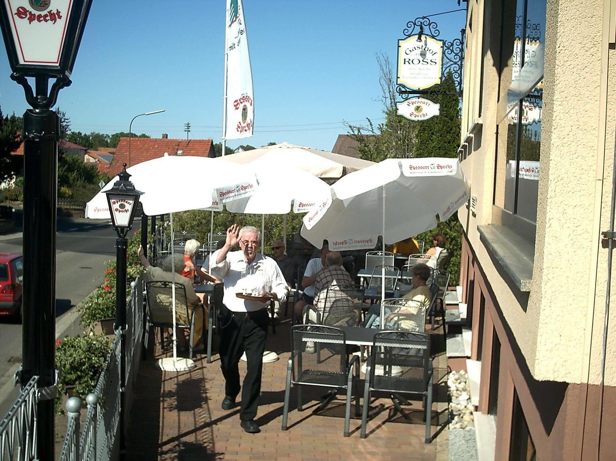 Gasthof Hotel Zum Ross Wertheim Restaurace fotografie